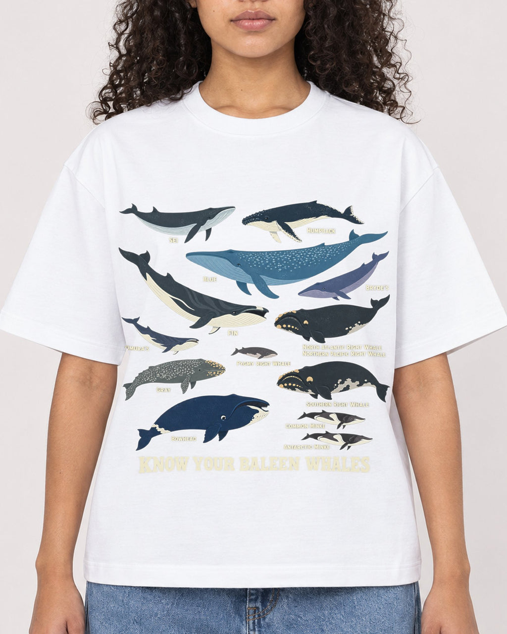 Mockup Boxy Heavyweight Tee White female close-up 10