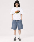Mockup Boxy Heavyweight Tee White female full-body 01