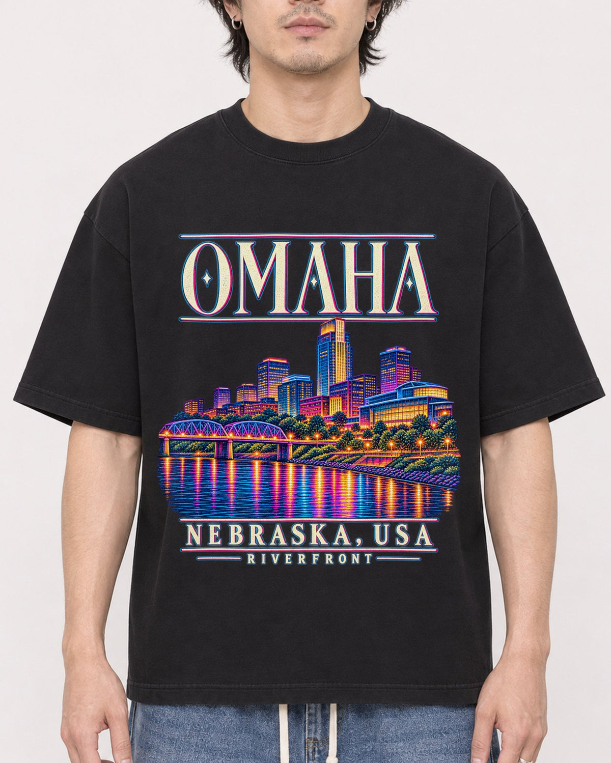Mockup Boxy Heavyweight Tee Black male close-up 03