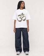 Mockup Boxy Heavyweight Tee White female full-body 04