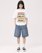 Mockup Boxy Heavyweight Tee White female full-body 01