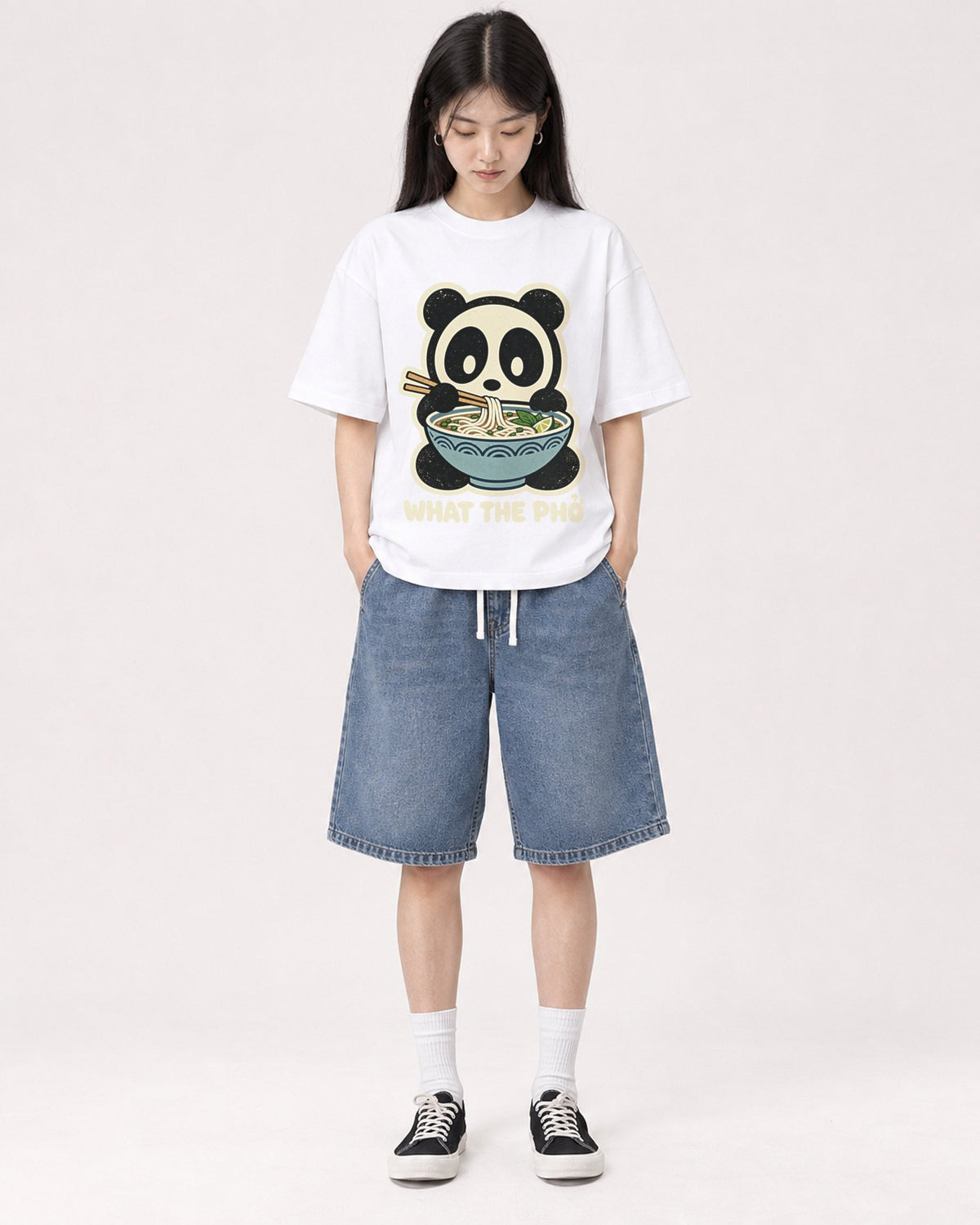 Mockup Boxy Heavyweight Tee White female full-body 01