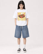 Mockup Boxy Heavyweight Tee White female full-body 01