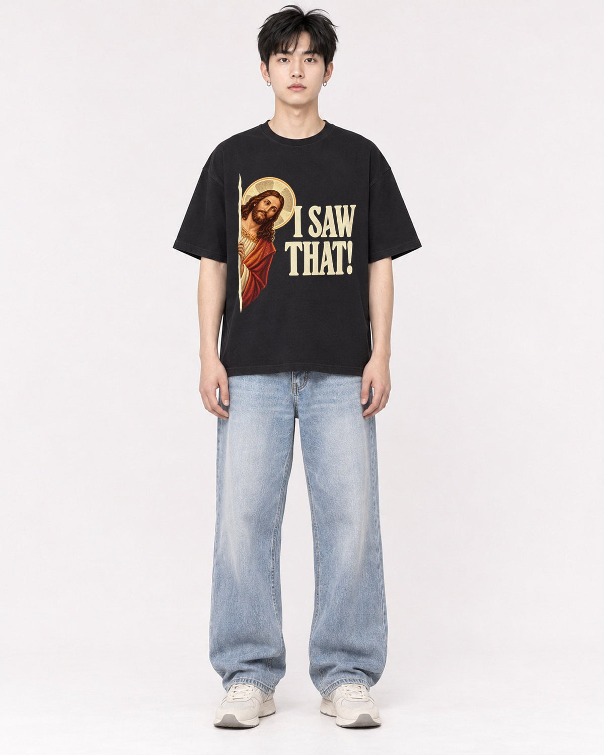 Mockup Boxy Heavyweight Tee Black male full-body 01