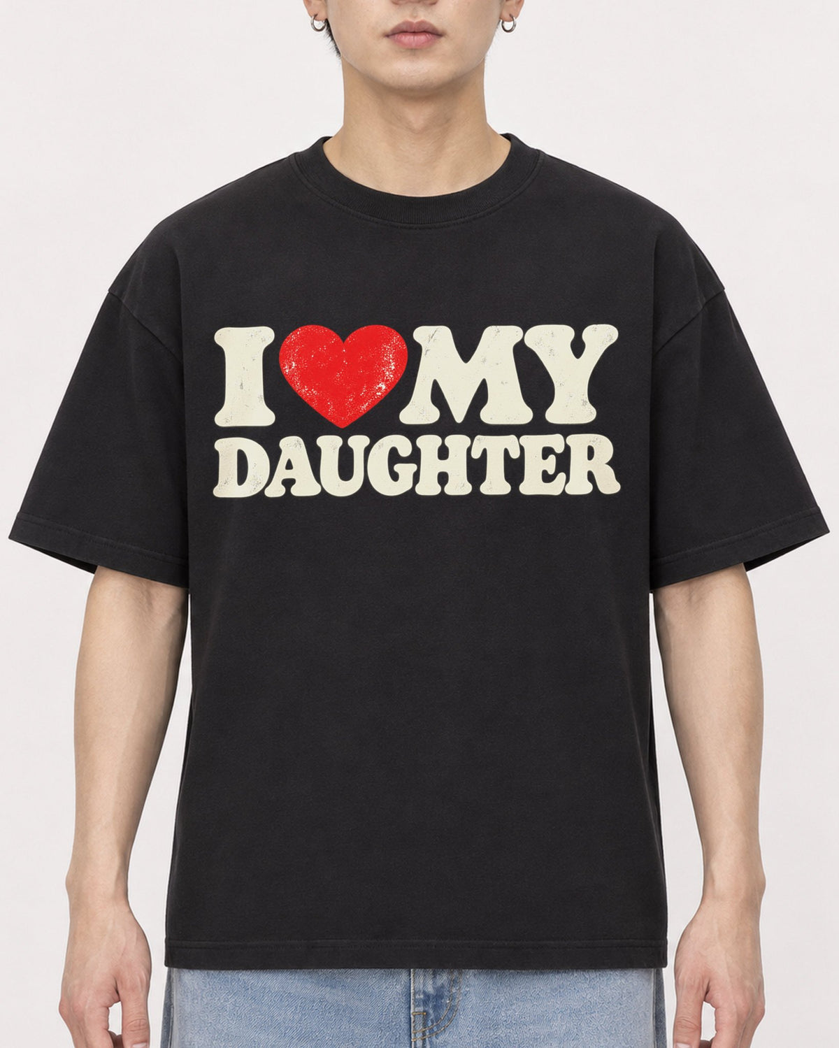 Mockup Boxy Heavyweight Tee Black male close-up 01