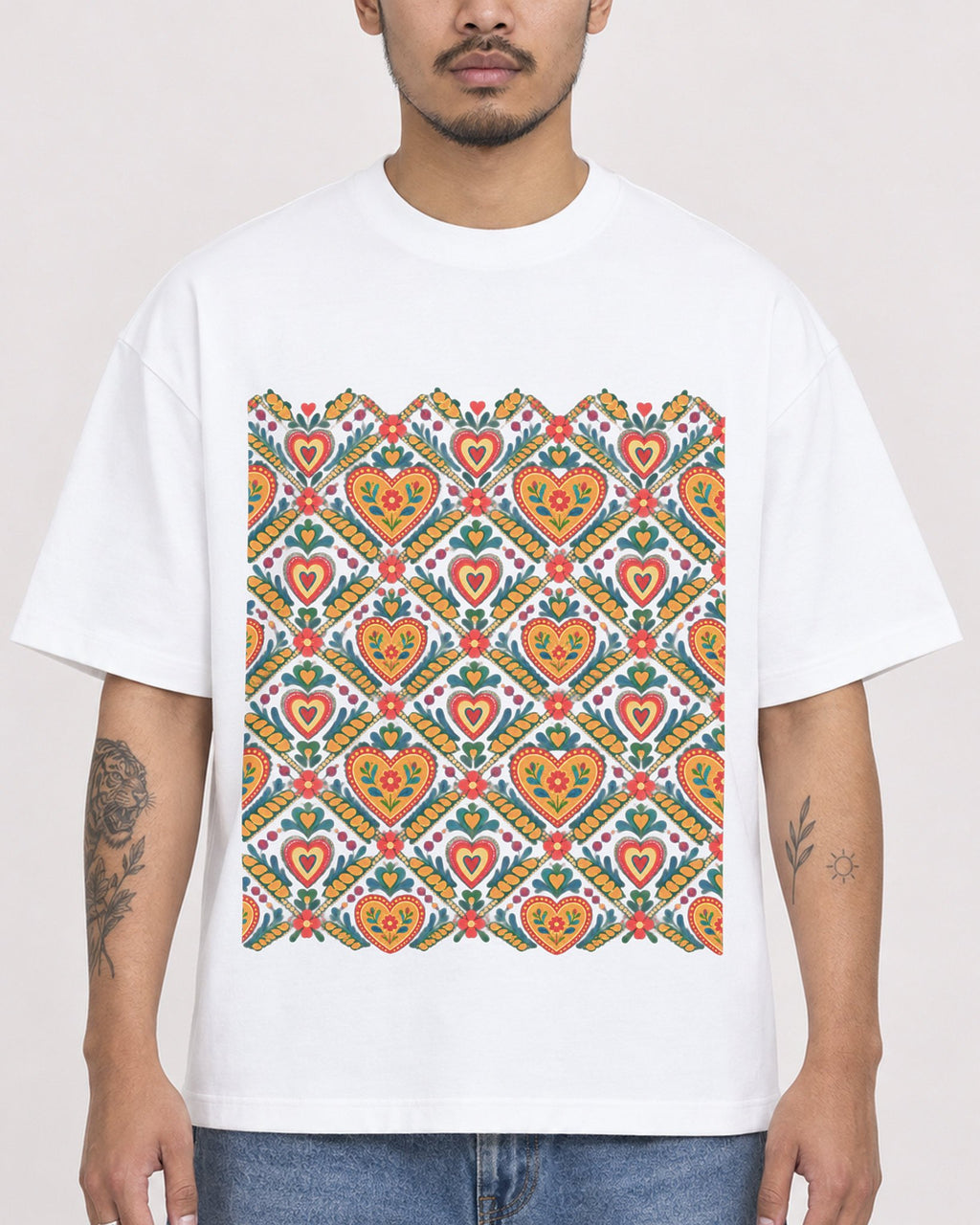 Mockup Boxy Heavyweight Tee White male close-up 12