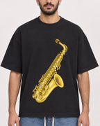 Mockup Boxy Heavyweight Tee Black male close-up 07