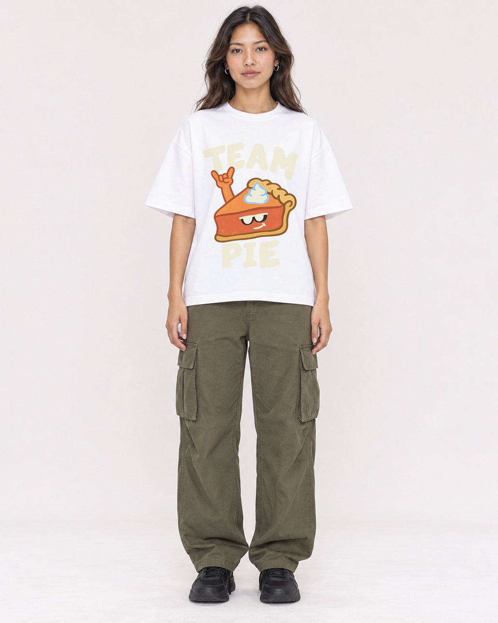 Mockup Boxy Heavyweight Tee White female full-body 02