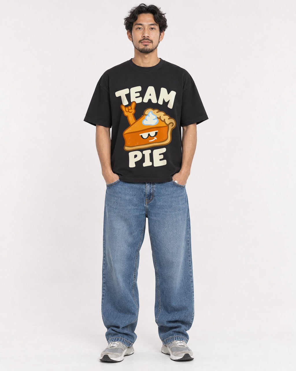 Mockup Boxy Heavyweight Tee Black male full-body 02