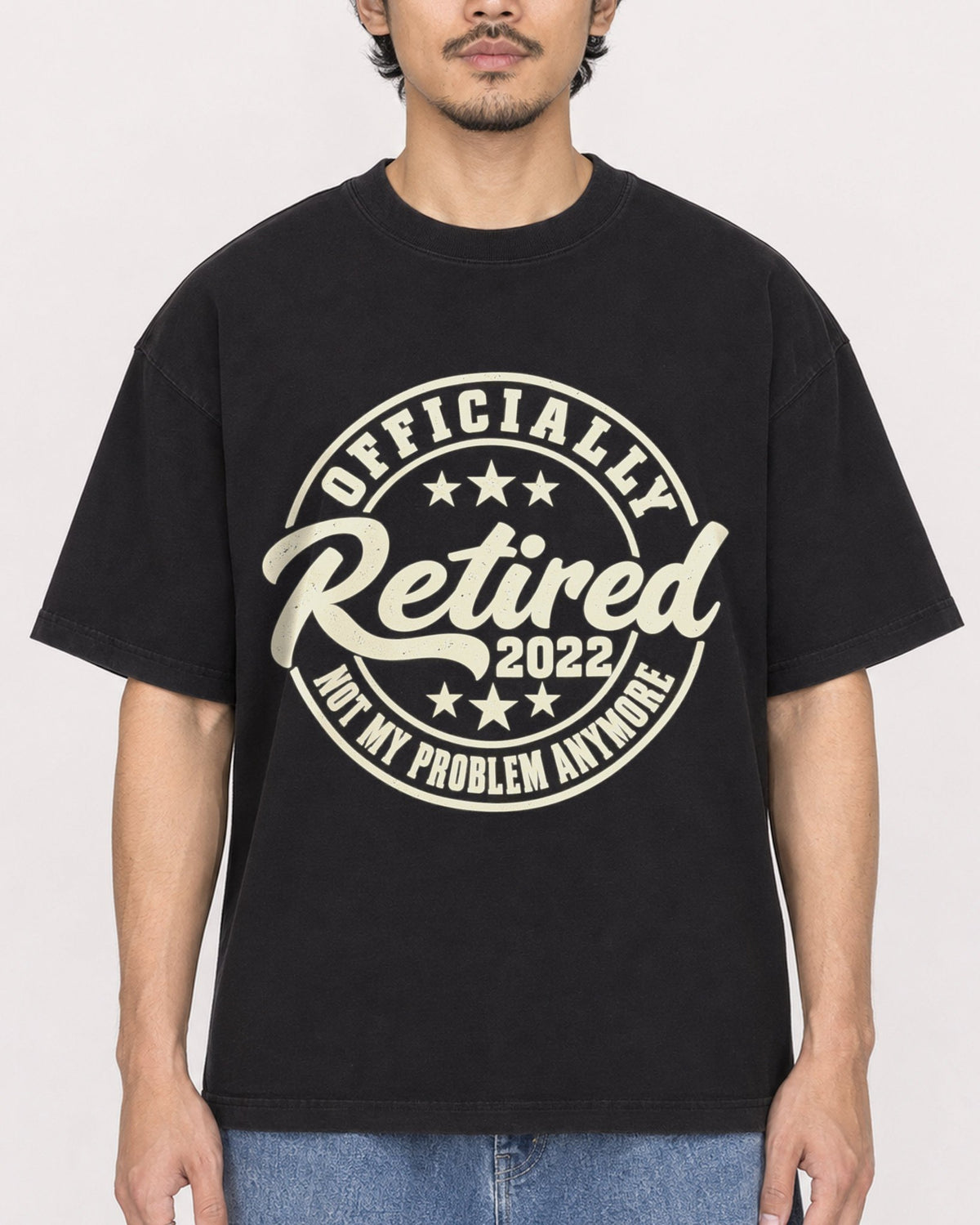 Mockup Boxy Heavyweight Tee Black male close-up 02
