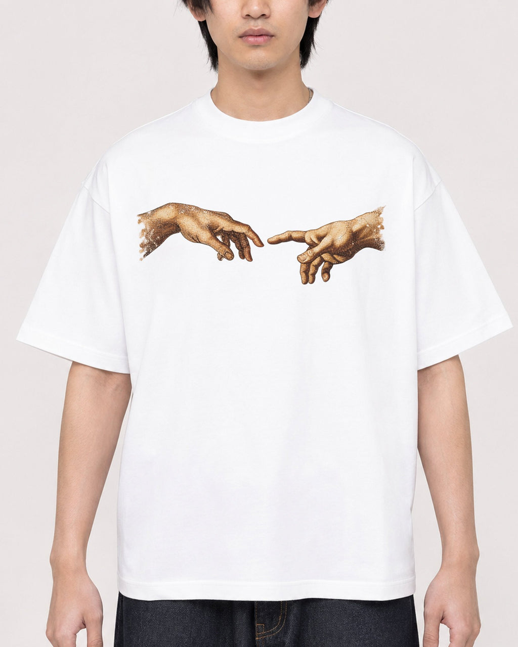 Mockup Boxy Heavyweight Tee White male close-up 11
