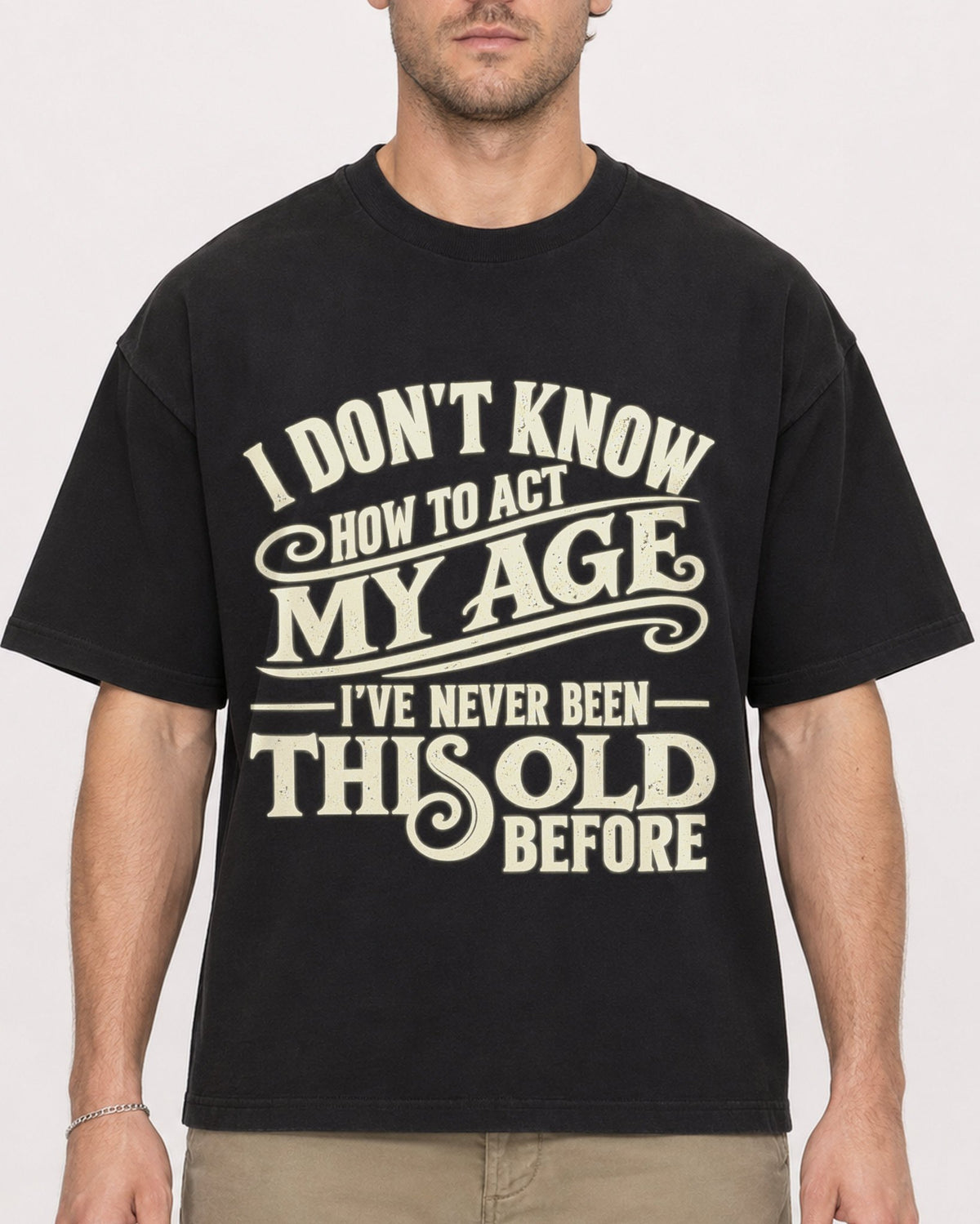 Mockup Boxy Heavyweight Tee Black male close-up 08