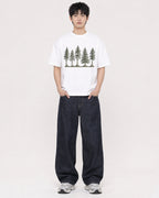 Mockup Boxy Heavyweight Tee White male full-body 01