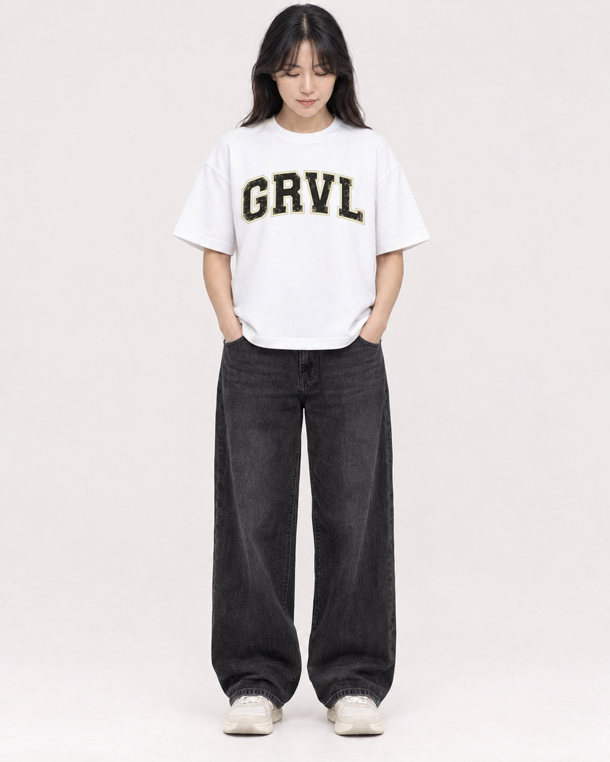 Mockup Boxy Heavyweight Tee White female full-body 13