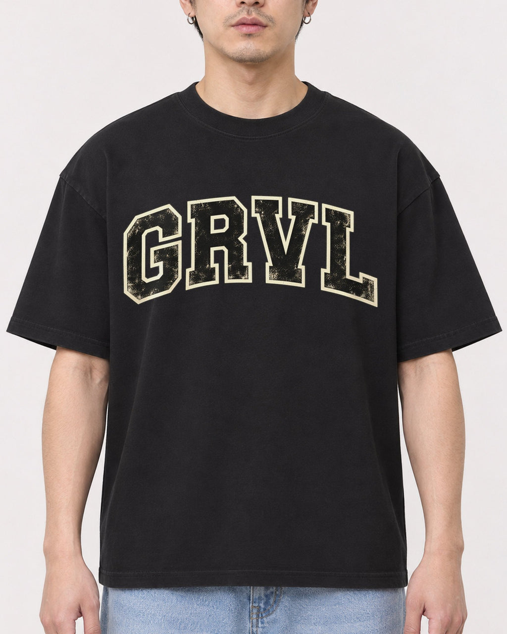 Mockup Boxy Heavyweight Tee Black male close-up 13