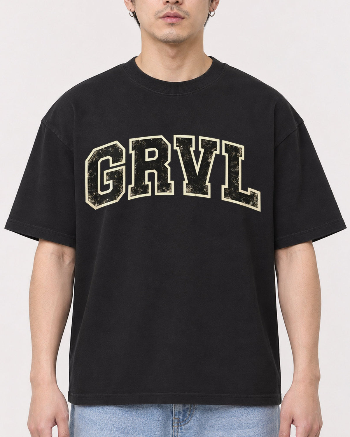 Mockup Boxy Heavyweight Tee Black male close-up 13