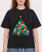 Mockup Boxy Heavyweight Tee Black female close-up 09