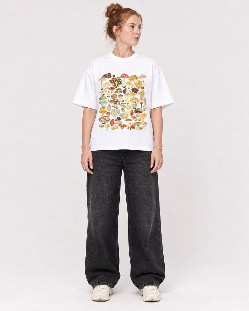 Mockup Boxy Heavyweight Tee White female full-body 28