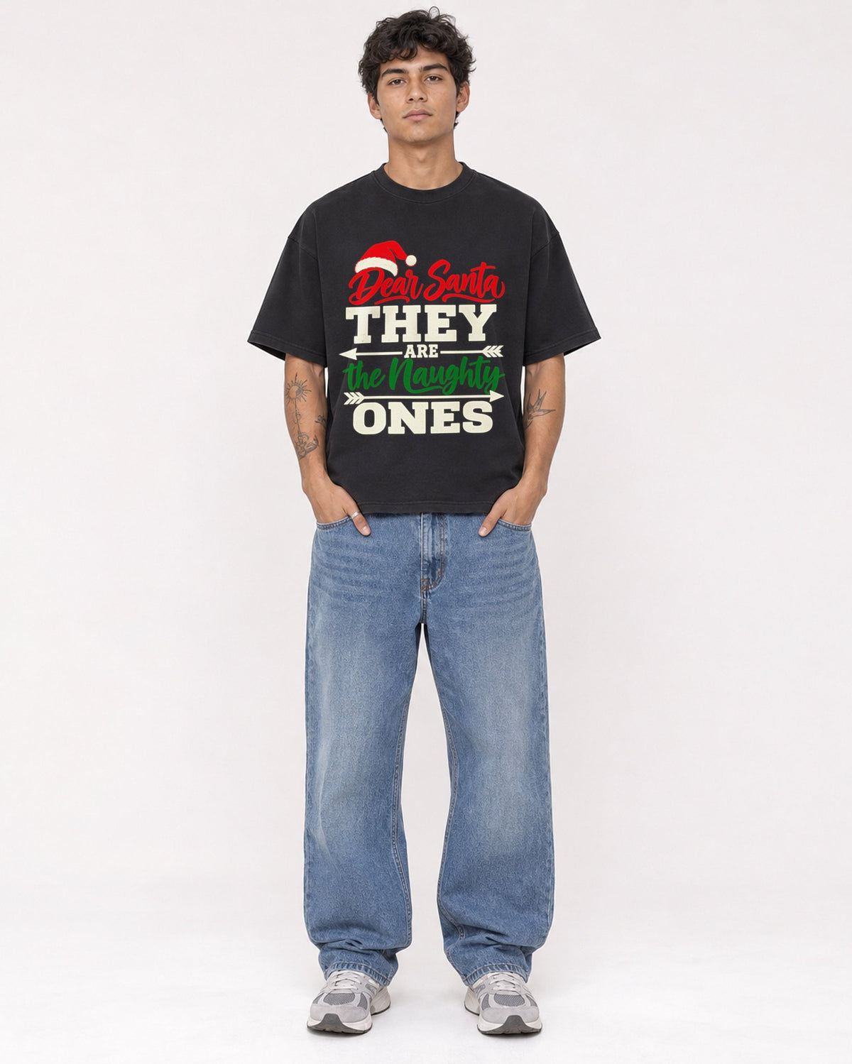 Mockup Boxy Heavyweight Tee Black male full-body 06