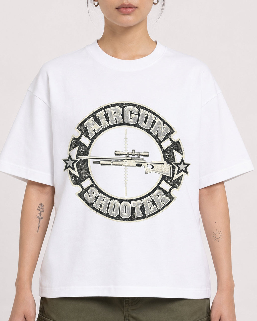 Mockup Boxy Heavyweight Tee White female close-up 12