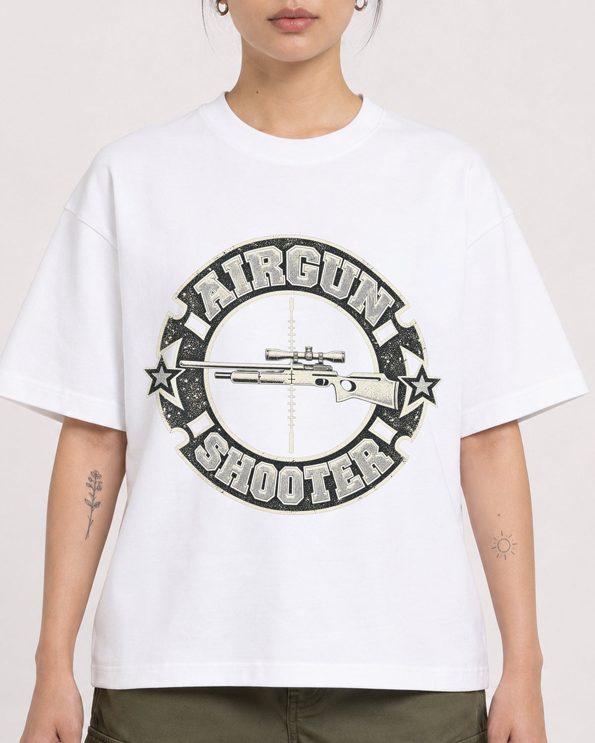 Mockup Boxy Heavyweight Tee White female close-up 12