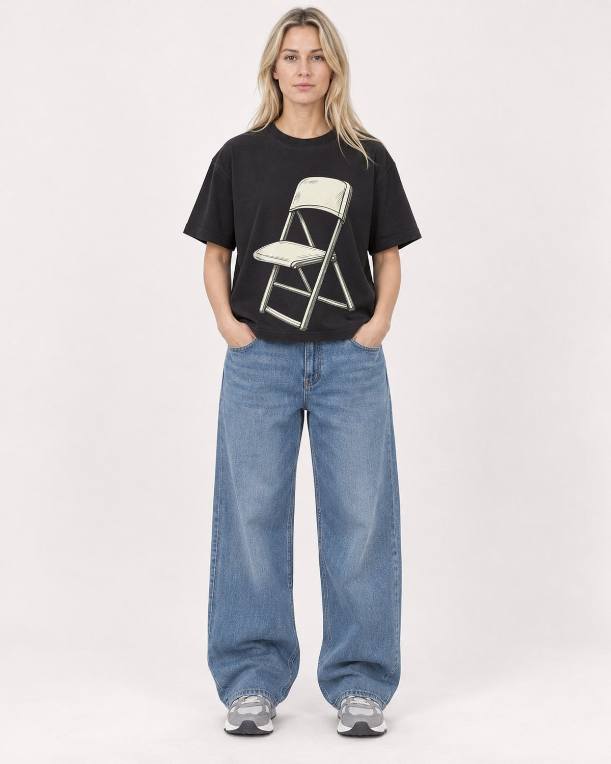 Mockup Boxy Heavyweight Tee Black female full-body 08