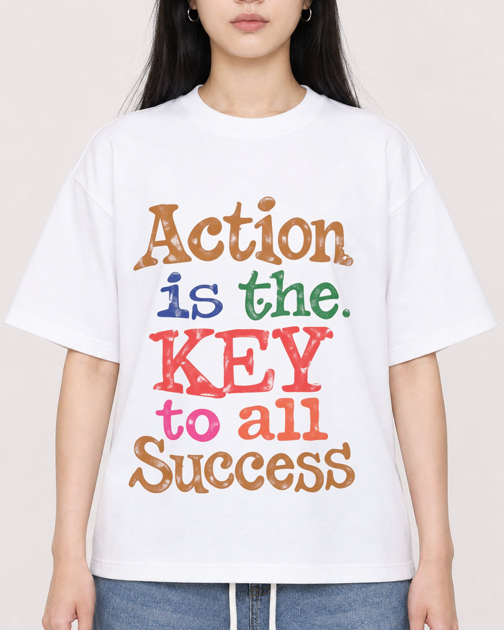 Mockup Boxy Heavyweight Tee White female close-up 01