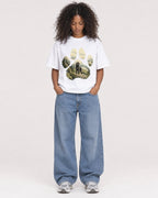 Mockup Boxy Heavyweight Tee White female full-body 05