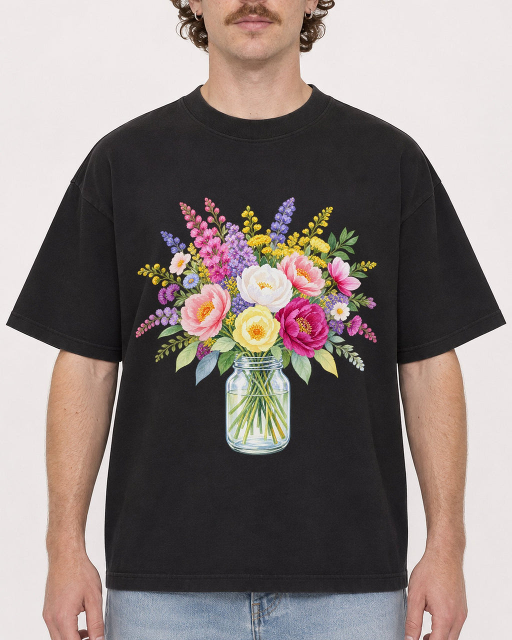 Mockup Boxy Heavyweight Tee Black male close-up 09