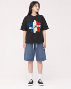Mockup Boxy Heavyweight Tee Black female full-body 01
