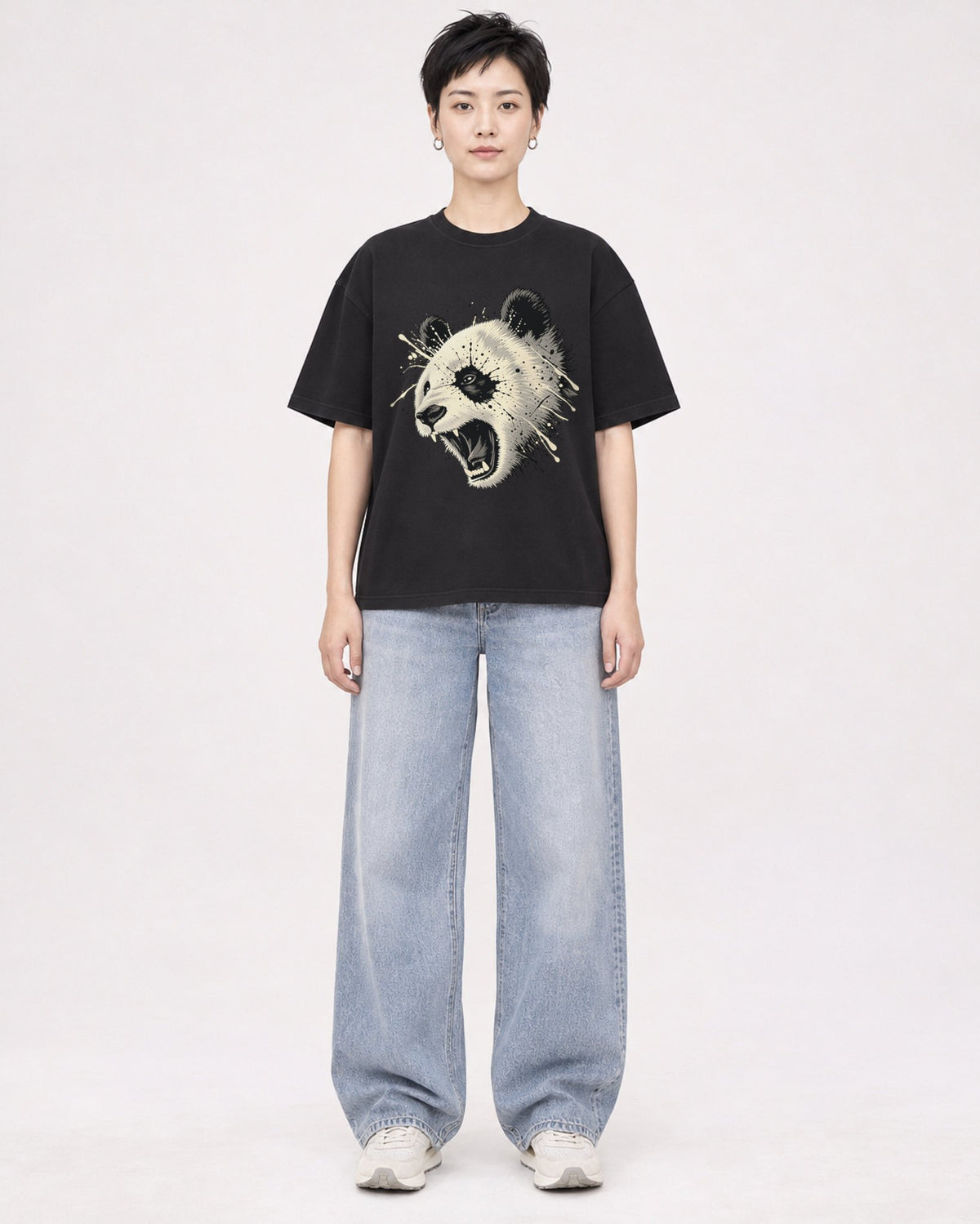 Mockup Boxy Heavyweight Tee Black female full-body 23