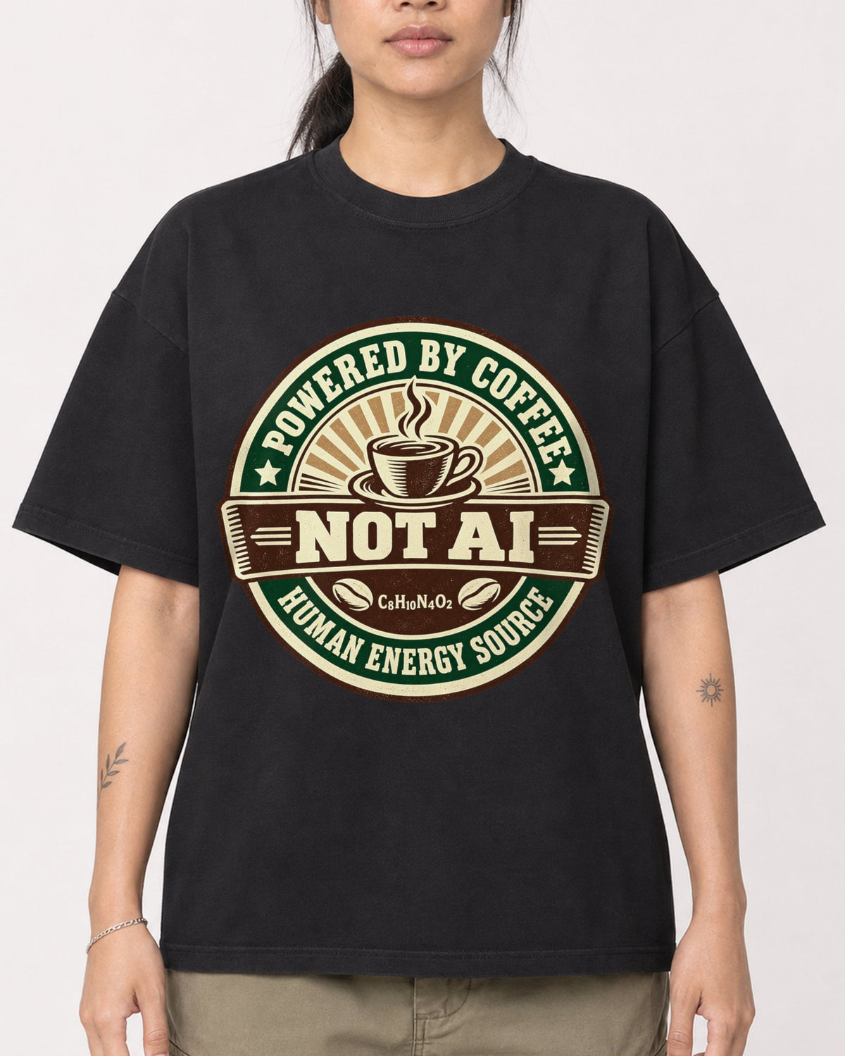 Mockup Boxy Heavyweight Tee Black female close-up 42
