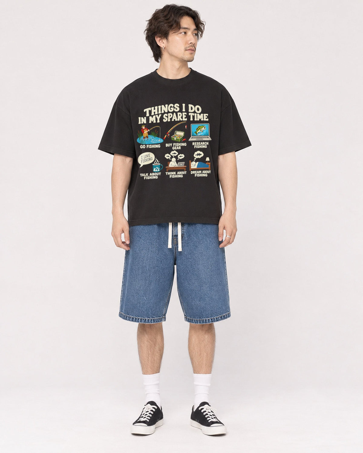 Mockup Boxy Heavyweight Tee Black male full-body 03