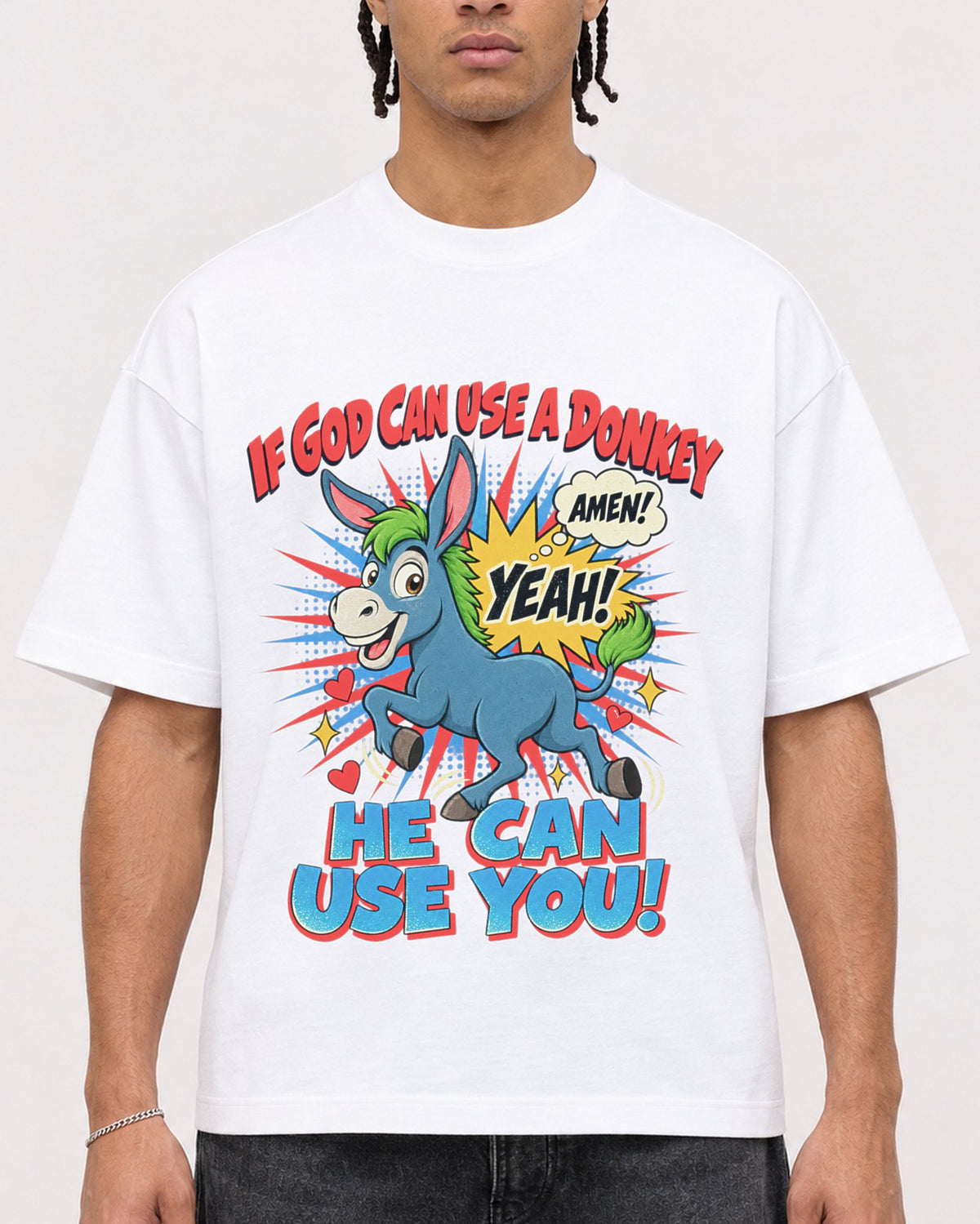 Mockup Boxy Heavyweight Tee White male close-up 40