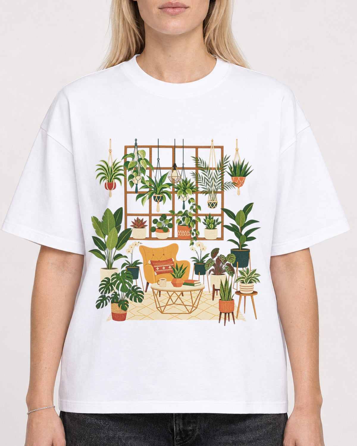 Mockup Boxy Heavyweight Tee White female close-up 08