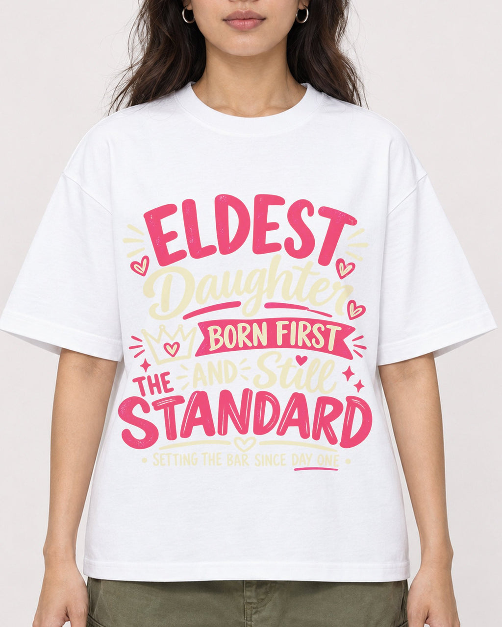 Mockup Boxy Heavyweight Tee White female close-up 02