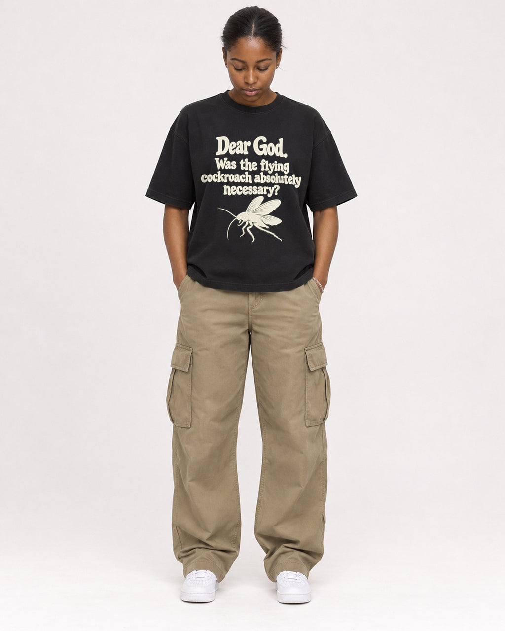 Mockup Boxy Heavyweight Tee Black female full-body 34