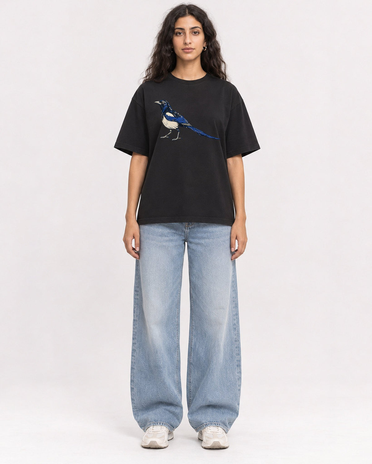 Mockup Boxy Heavyweight Tee Black female full-body 07