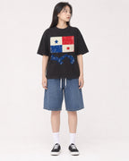 Mockup Boxy Heavyweight Tee Black female full-body 01