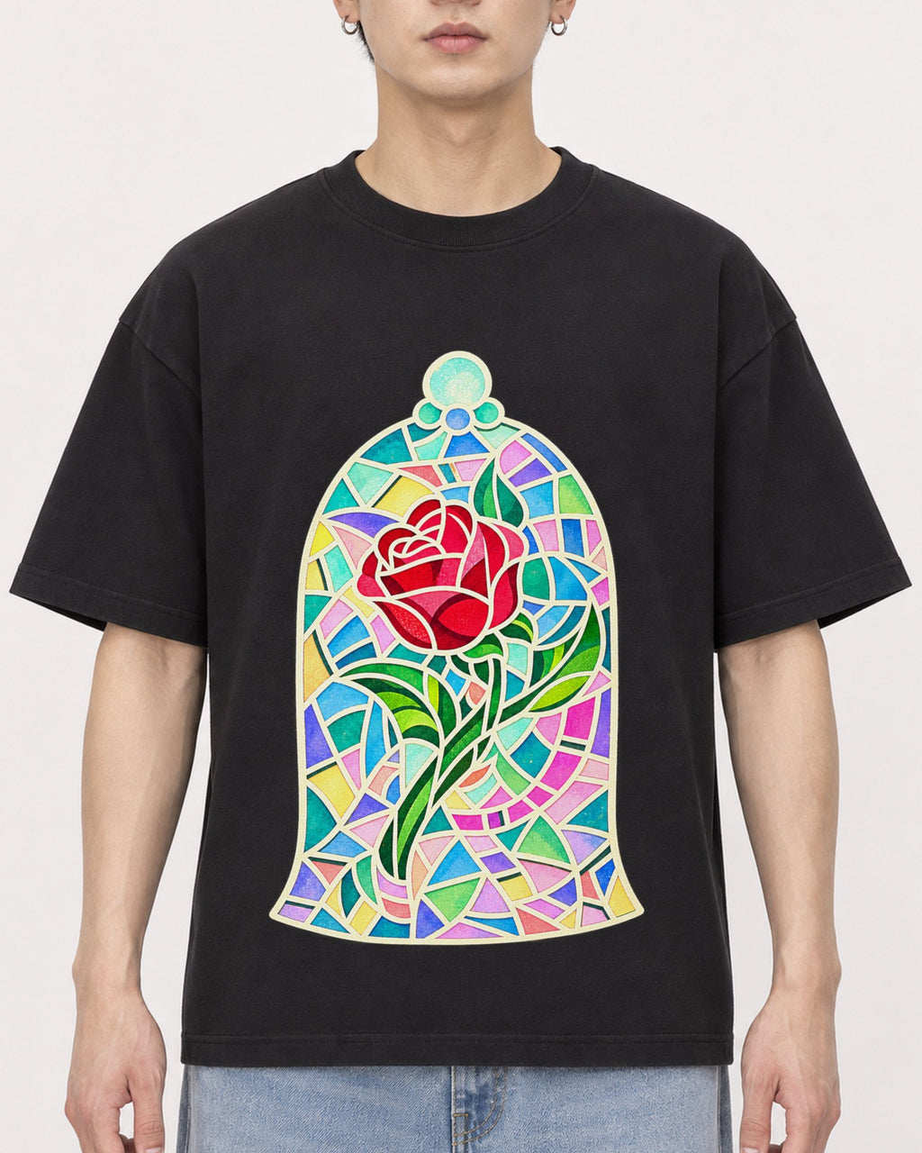 Mockup Boxy Heavyweight Tee Black male close-up 01