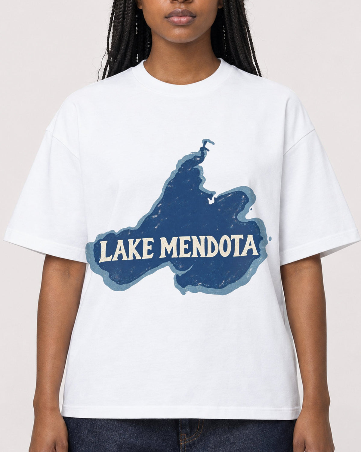 Mockup Boxy Heavyweight Tee White female close-up 04