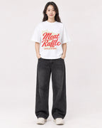Mockup Boxy Heavyweight Tee White female full-body 03