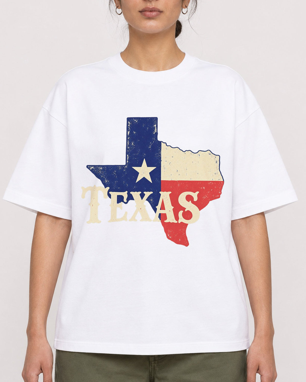 Mockup Boxy Heavyweight Tee White female close-up 17