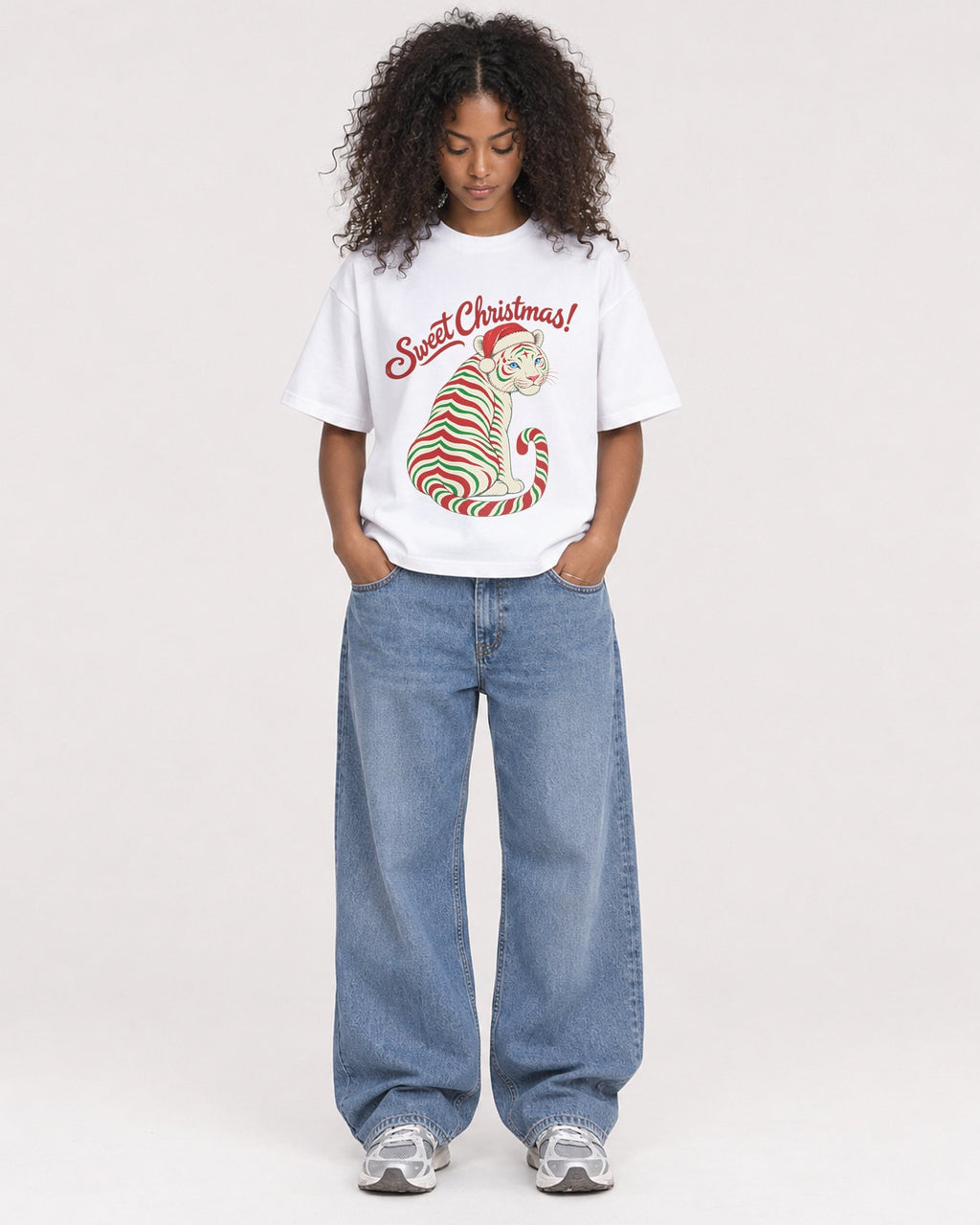 Mockup Boxy Heavyweight Tee White female full-body 05