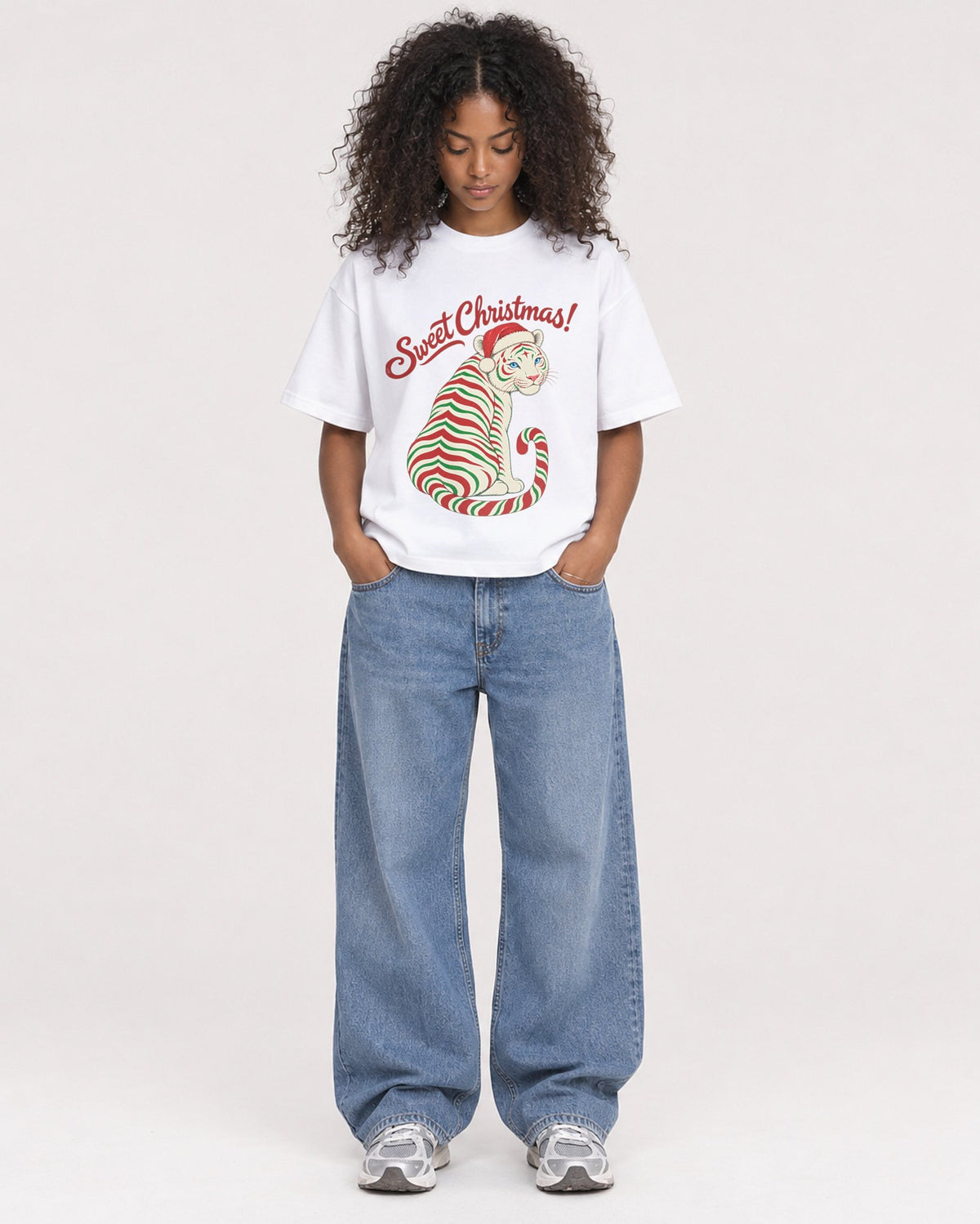 Mockup Boxy Heavyweight Tee White female full-body 05