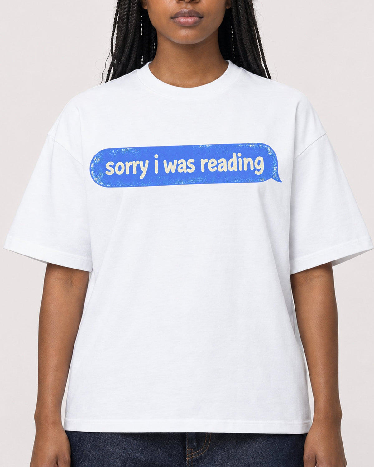 Mockup Boxy Heavyweight Tee White female close-up 04