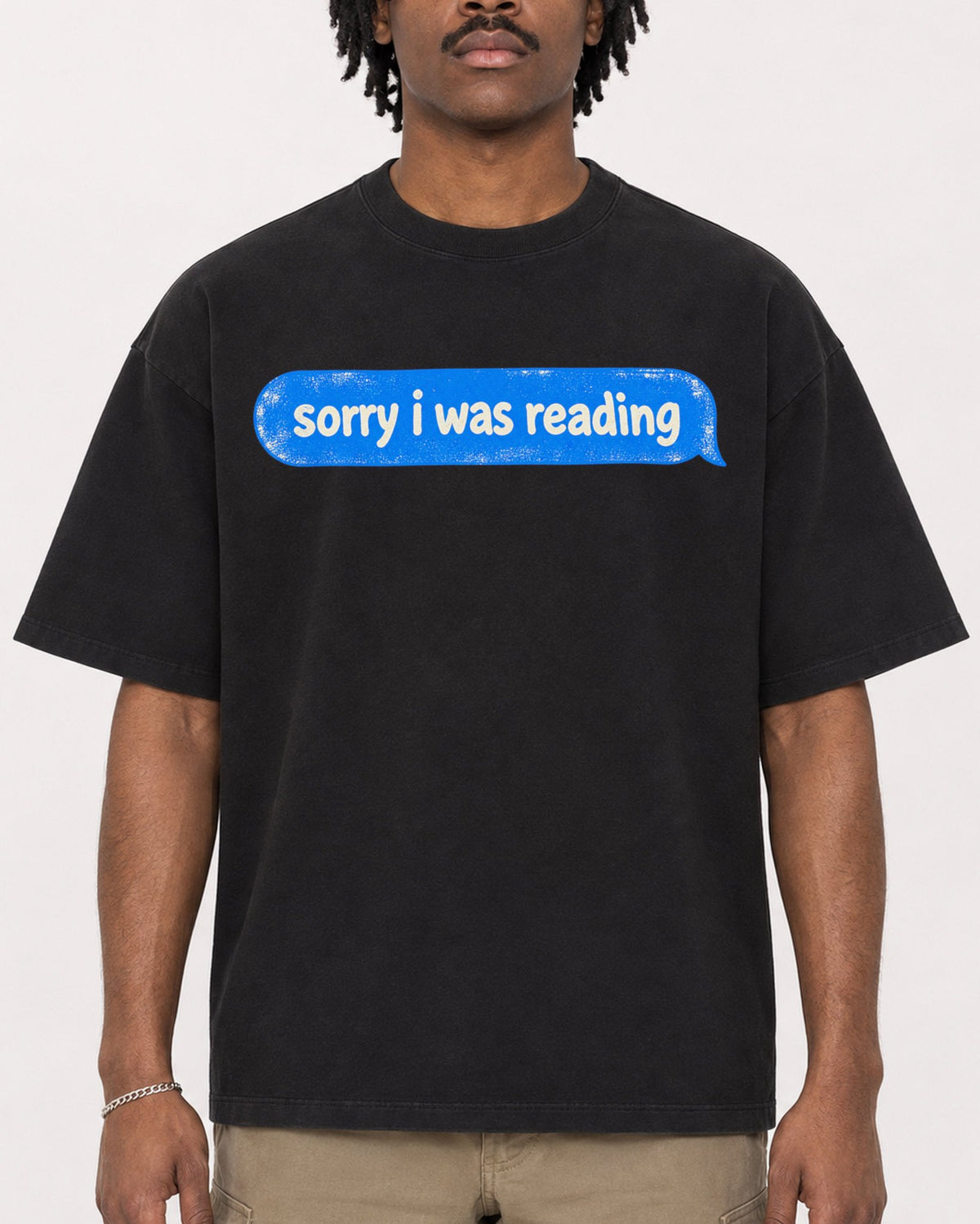 Mockup Boxy Heavyweight Tee Black male close-up 04