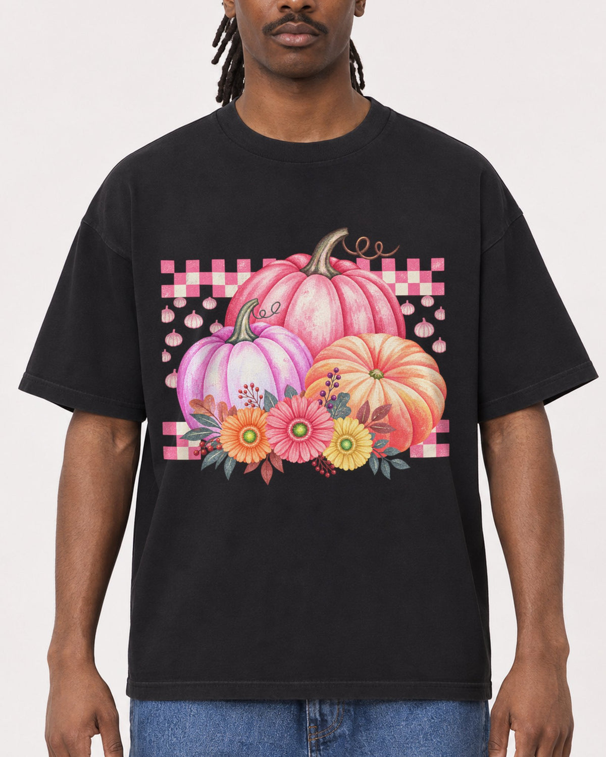 Mockup Boxy Heavyweight Tee Black male close-up 34