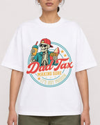 Mockup Boxy Heavyweight Tee White female close-up 17