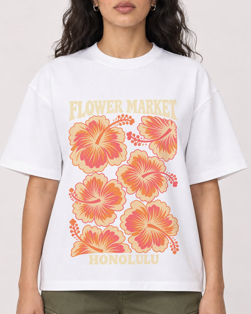 Mockup Boxy Heavyweight Tee White female close-up 07